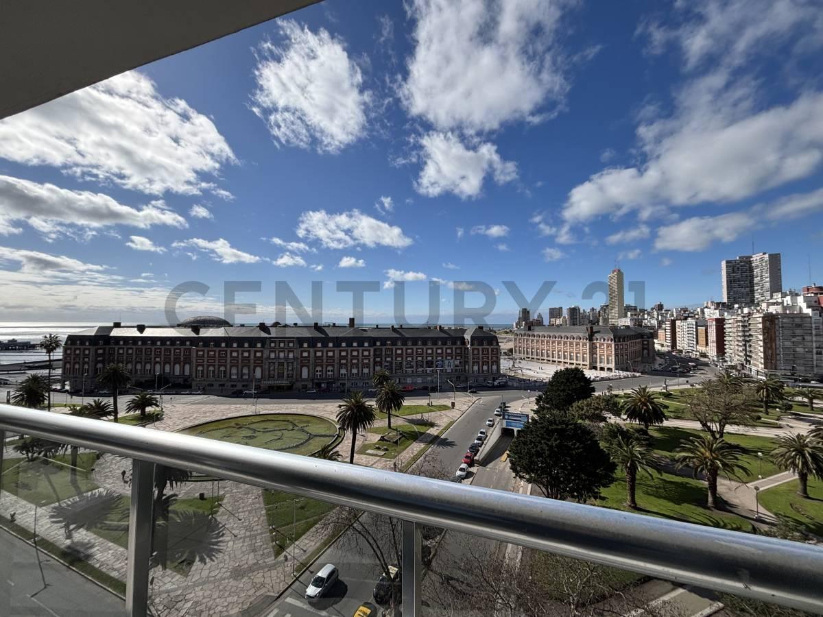 Foto de VENTA DEPARTAMENTO FRENTE AL MAR CON BALCON, imagen 2