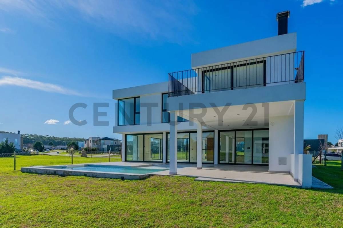 Foto de VENTA CASA 5 AMBIENTES RUMENCO JOVEN, imagen 1