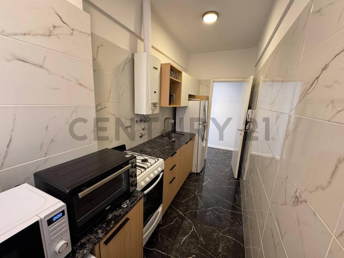 Foto de VENTA DEPARTAMENTO 2 AMBIENTES AL FRENTE CENTRO, imagen 4