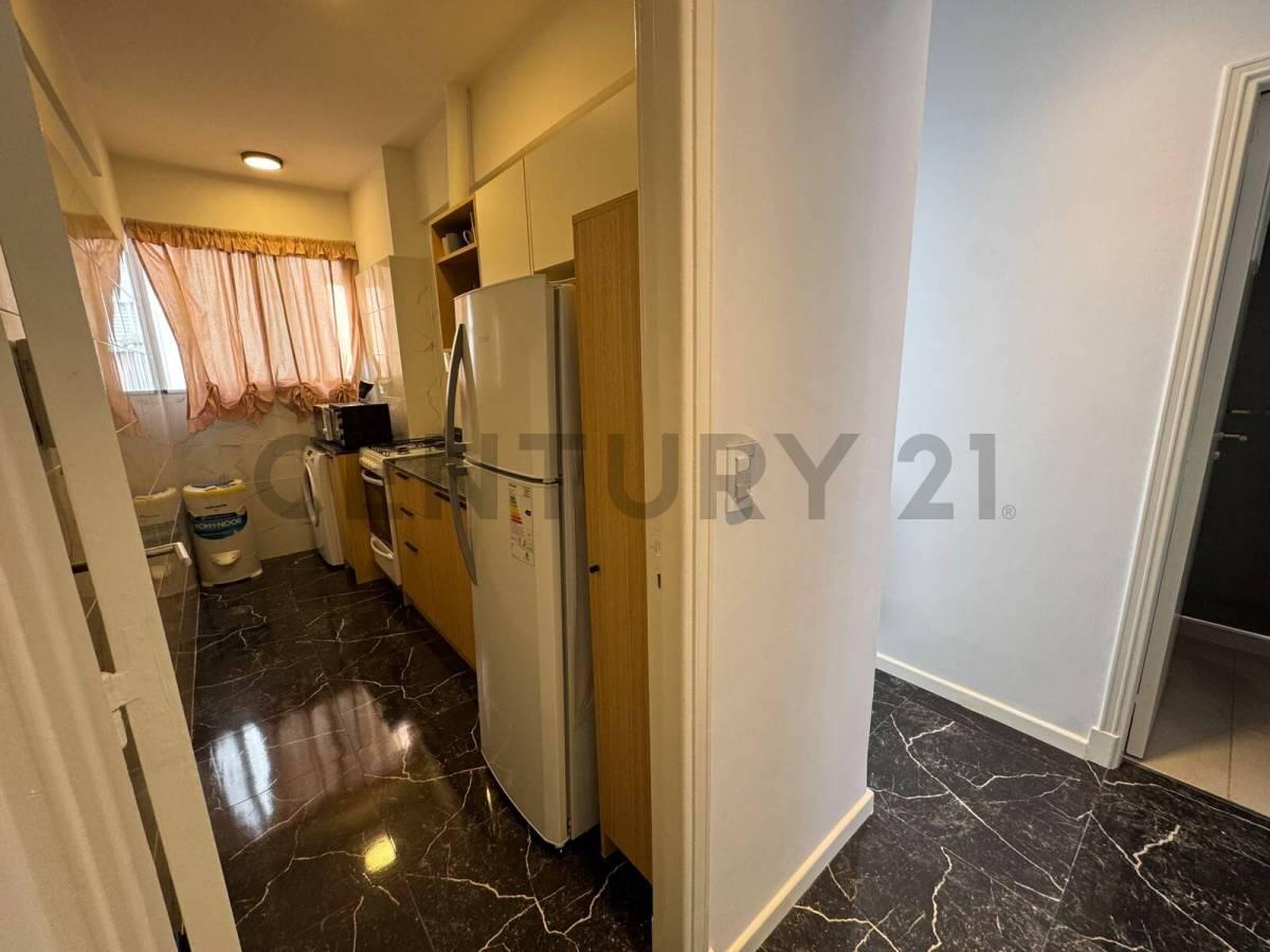 Foto de VENTA DEPARTAMENTO 2 AMBIENTES AL FRENTE CENTRO, imagen 3
