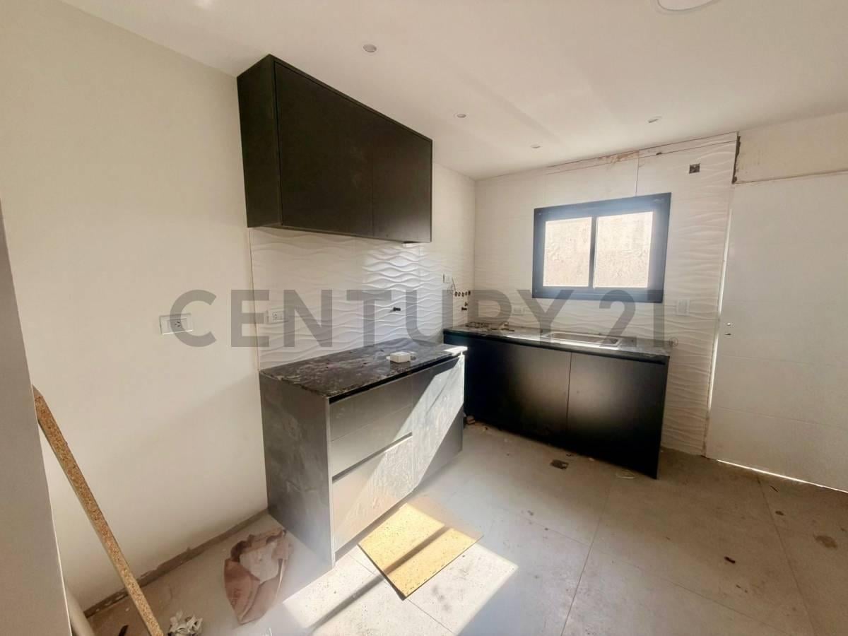 Foto de Venta 4 Duplex a Estrenar Brandsen 5300, imagen 3