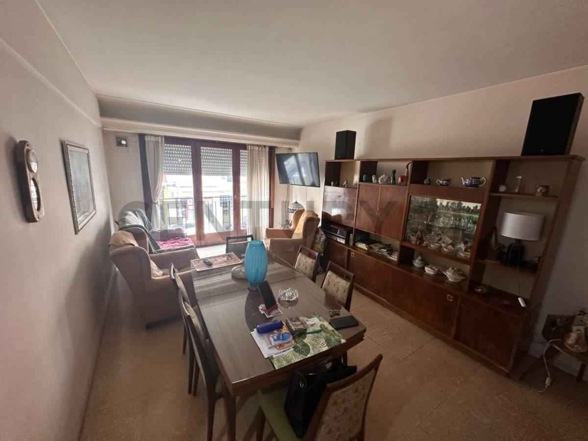 Foto de DEPARTAMENTO 3 AMBIENTES EN VENTA – ZONA CENTRO – CORRIENTES 2000, imagen 2