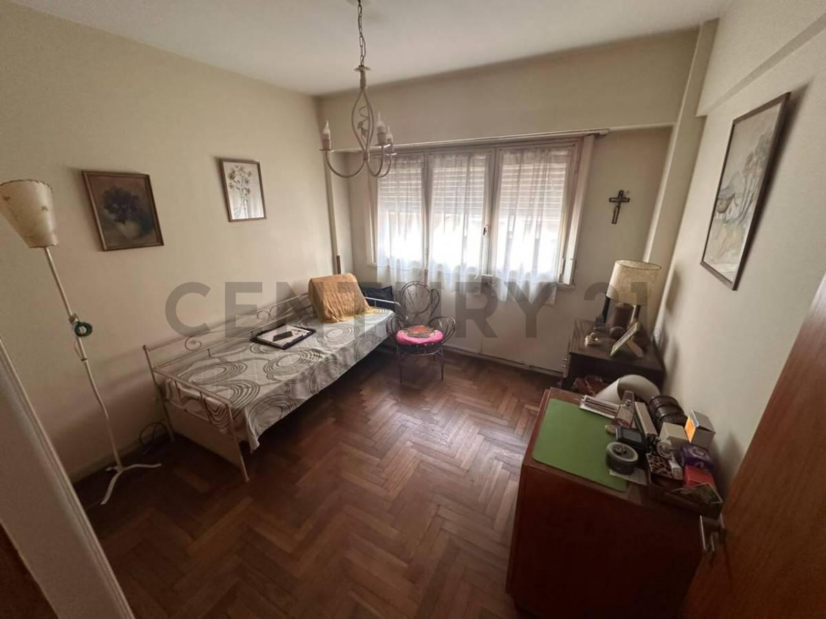 Foto de DEPARTAMENTO 3 AMBIENTES EN VENTA – ZONA CENTRO – CORRIENTES 2000, imagen 1