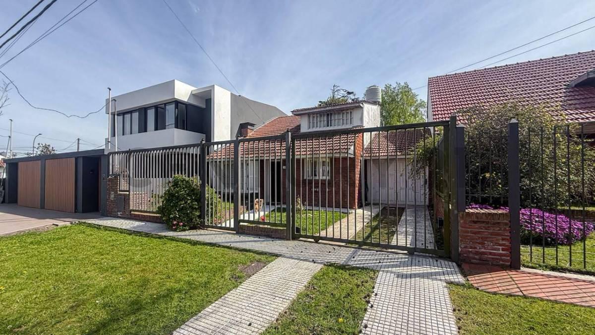 Foto de CASA 4 AMBIENTES EN VENTA – BARRIO CONSTITUCIÓN – ARTIGAS 1300, imagen 2