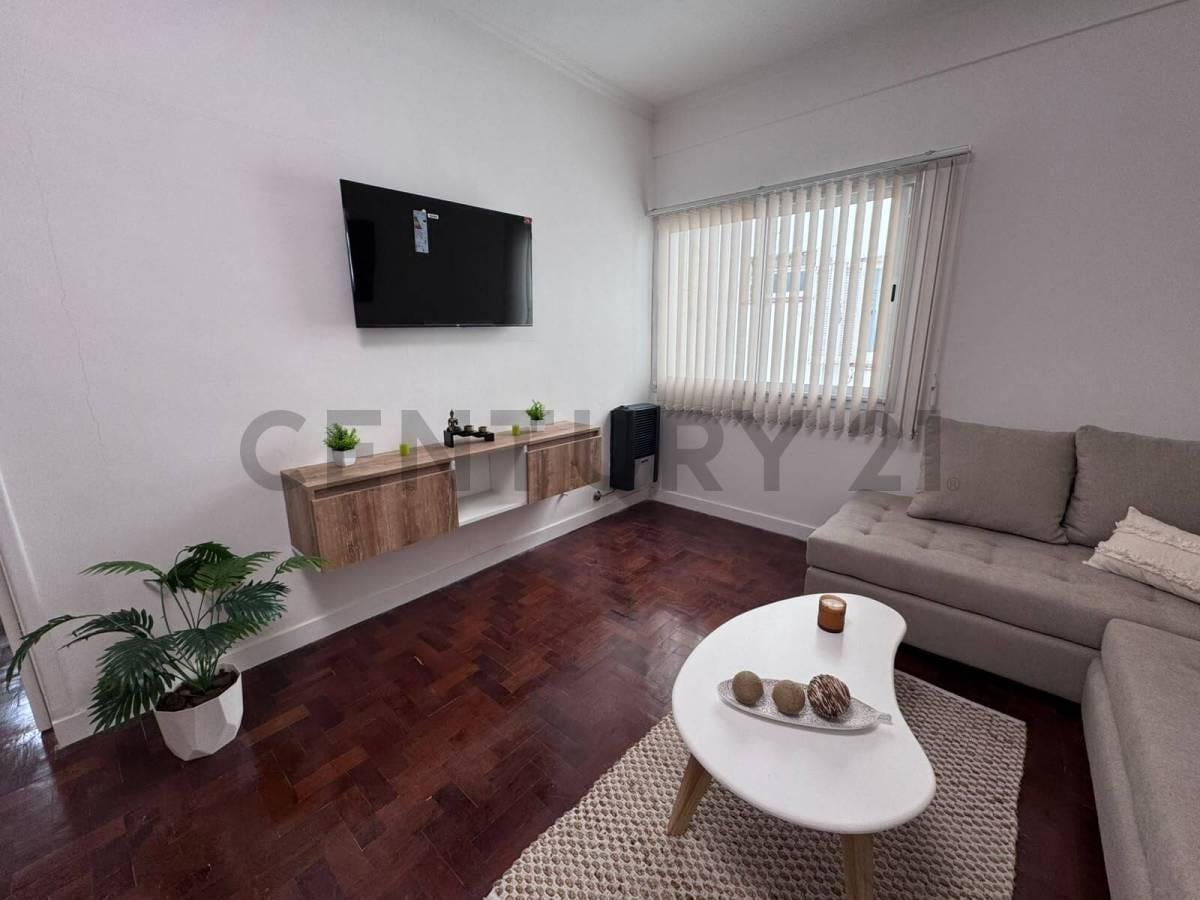 Foto de Venta 3 ambientes al contrafrente reciclado a Nuevo!, imagen 1
