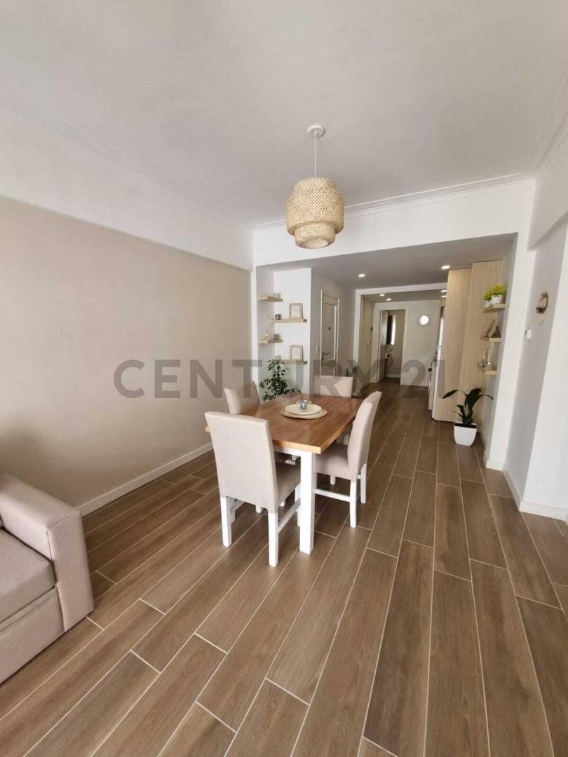 Foto de VENTA DEPARTAMENTO 3 AMBIENTES CON BALCON AL FRENTE, imagen 1