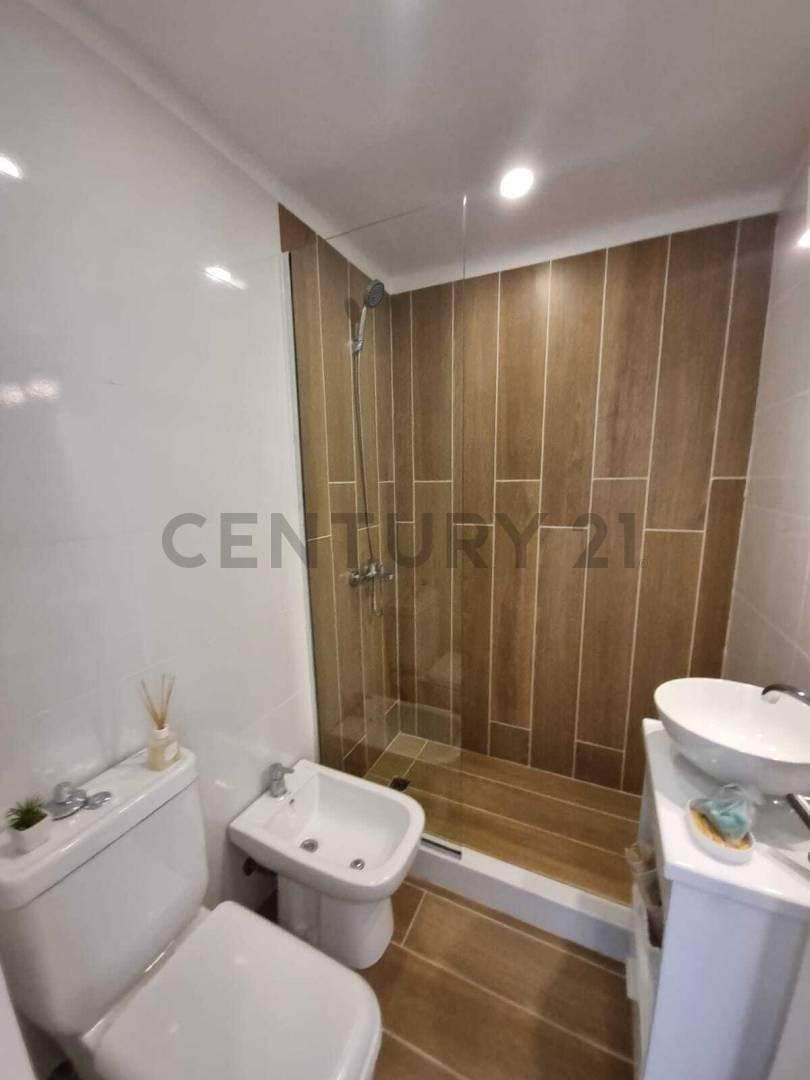 Foto de VENTA DEPARTAMENTO 3 AMBIENTES CON BALCON AL FRENTE, imagen 5