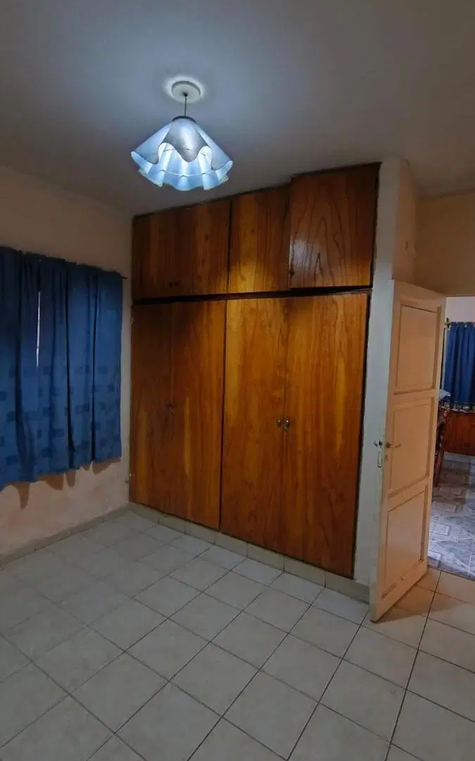 Casa lista para vivir + Departamento independiente / Excelente oportunidad de inversión 5