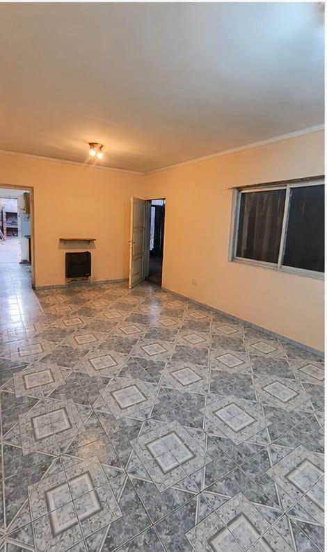Foto de Casa lista para vivir + Departamento independiente / Excelente, imagen 4