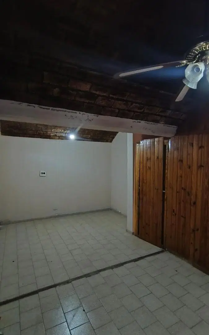 Casa con departamento y cochera doble | Recorrido 360° disponible 8