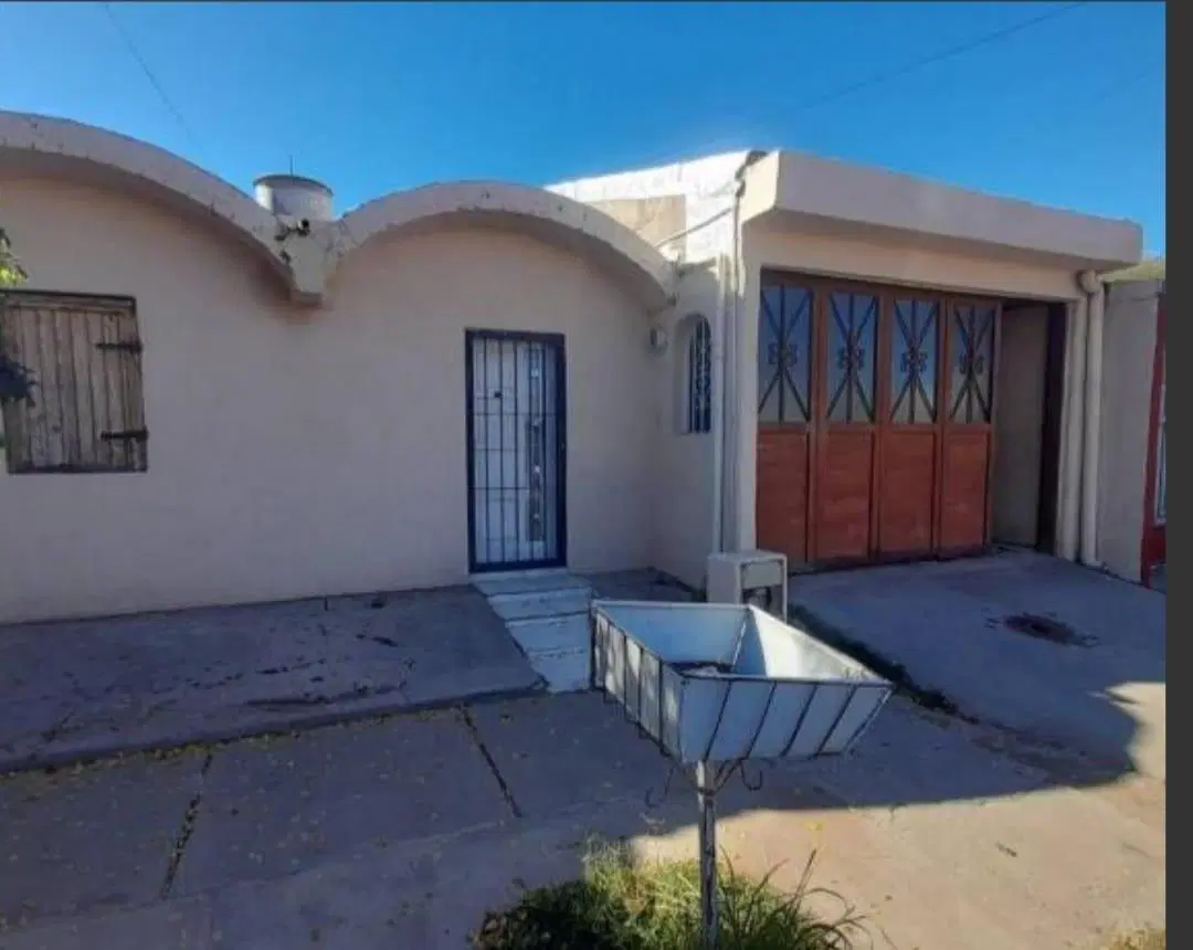Casa con departamento y cochera doble | Recorrido 360° disponible 4