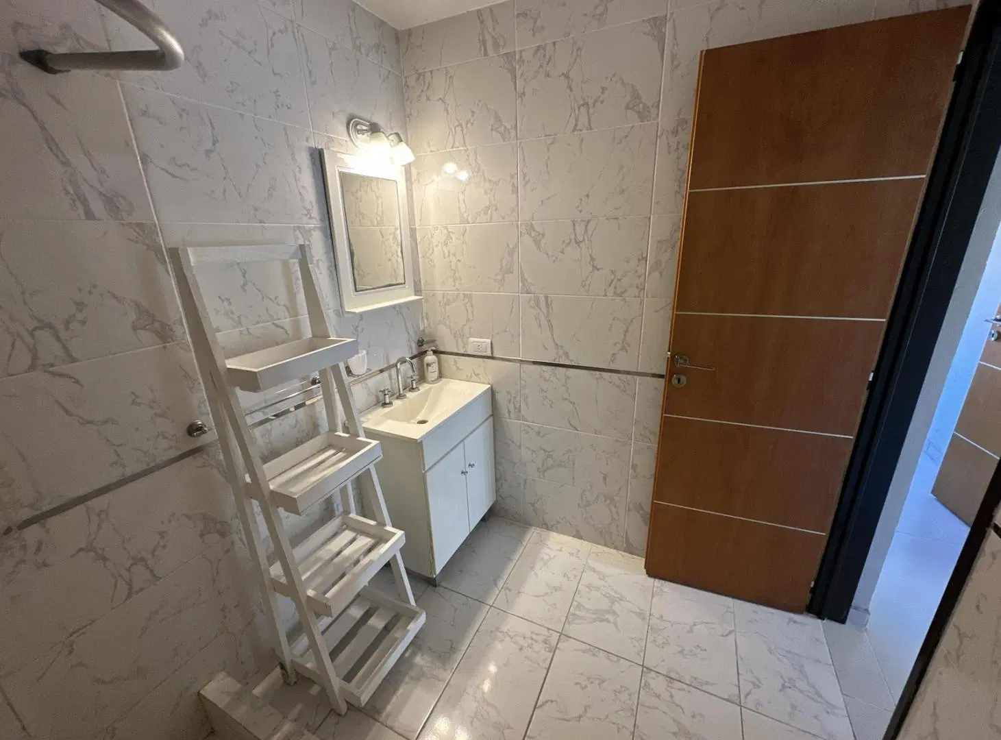 DEPARTAMENTO EN VENTA EN MAR DE OSTENDE 2