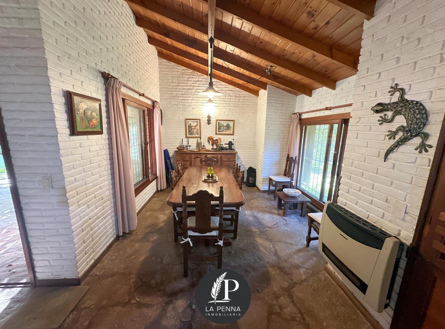 Foto de Casa en venta Pinamar sobre 2 lotes, imagen 3