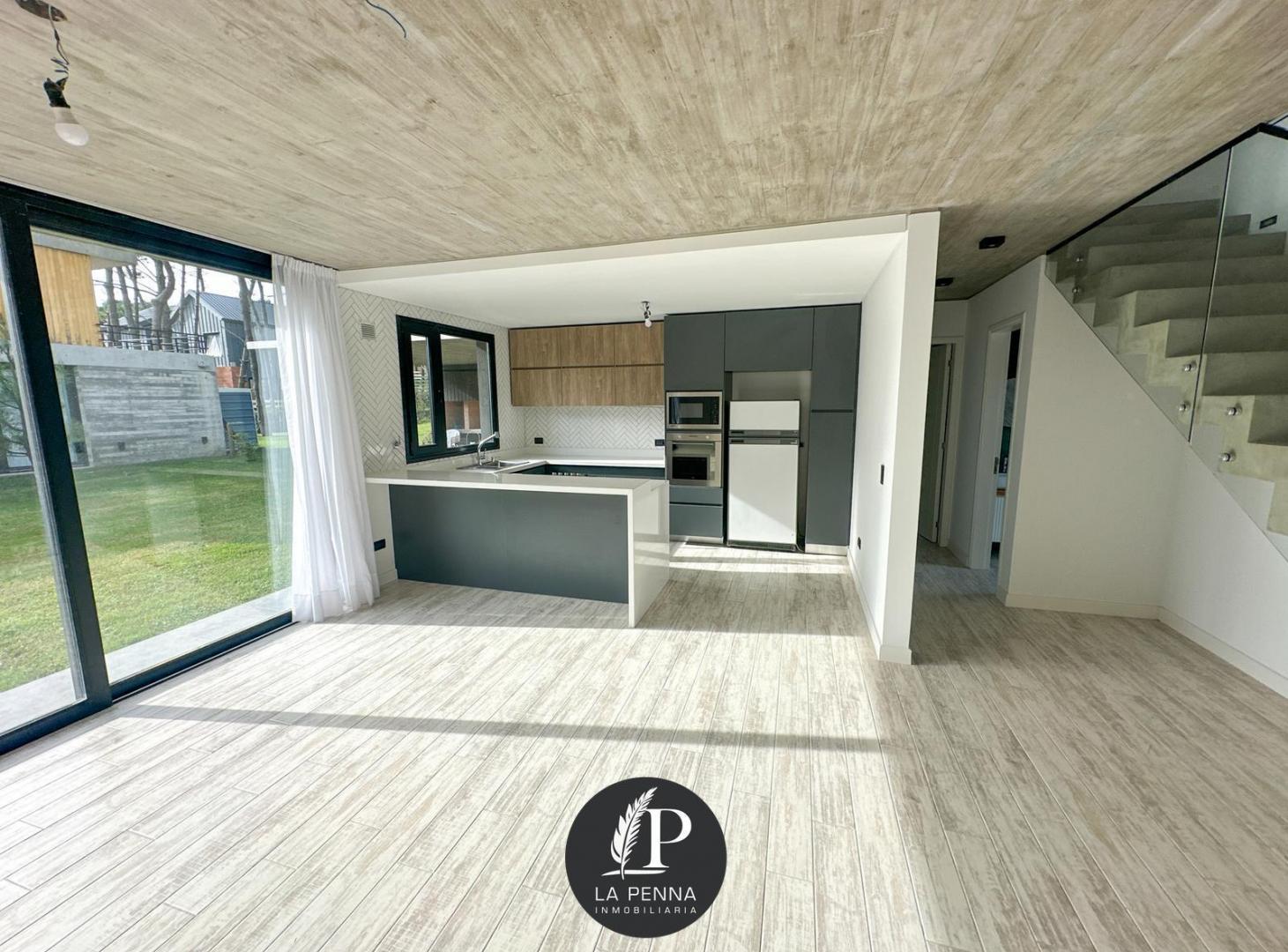 Foto de Casa Venta Pinamar Barrio Pioneros, imagen 2