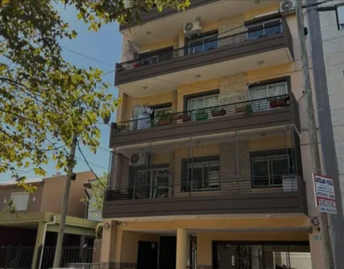 Departamento en venta 2 amb con cochera