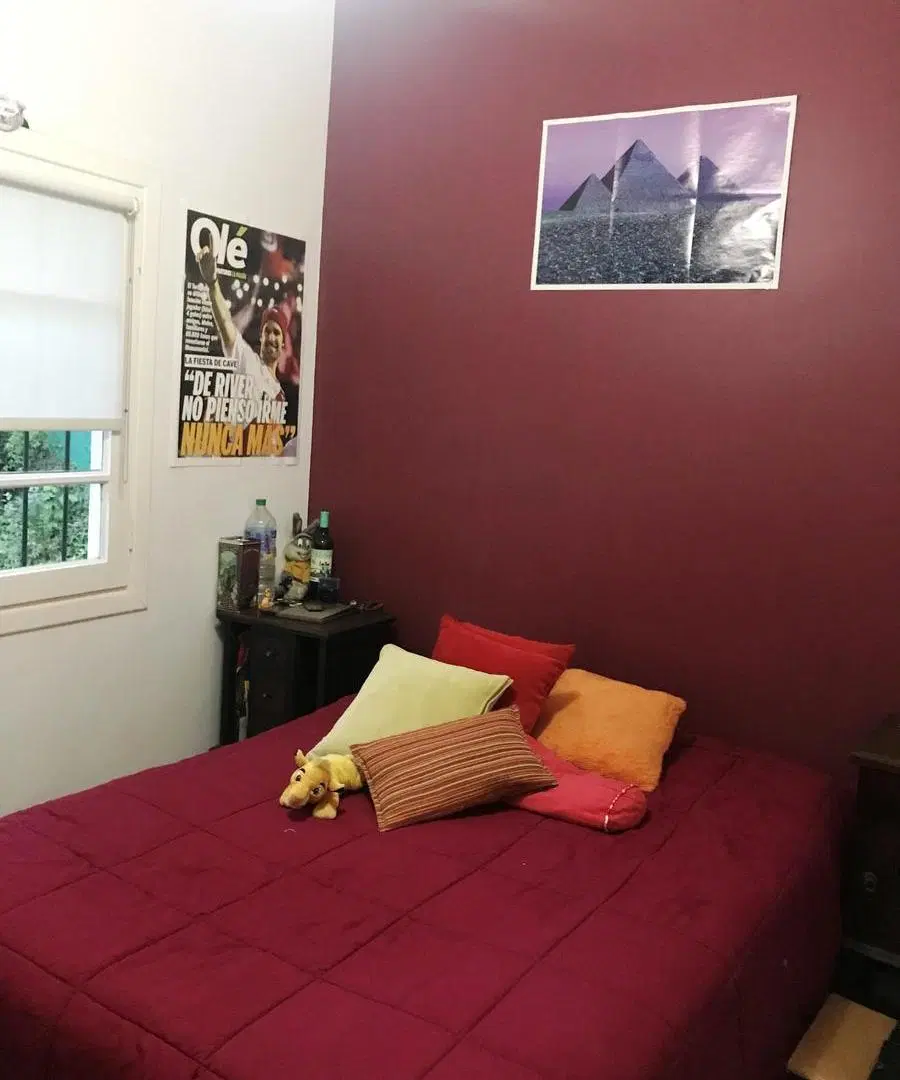 Hermosa y amplia casa en venta en Ituzaingó - Sobre Gdor. Udaondo 5