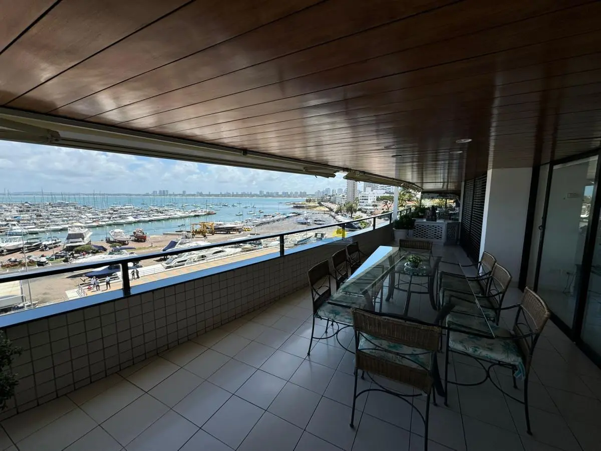 Apartamento en Venta de 3 Dormitorios en Punta del este , Puerto , Península , Edificio Portofino 5