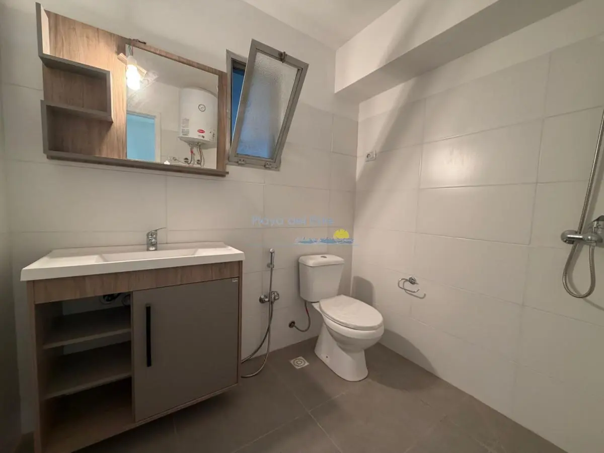 Apartamento en alquiler anual U$D 750 1 dormitorios , península , Punta del este 4