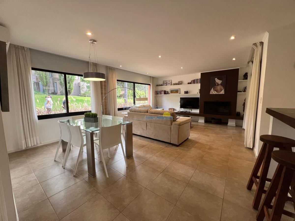 Foto de Alquiler anual y venta casa 2 dormitorios en Barrio privado, imagen 3