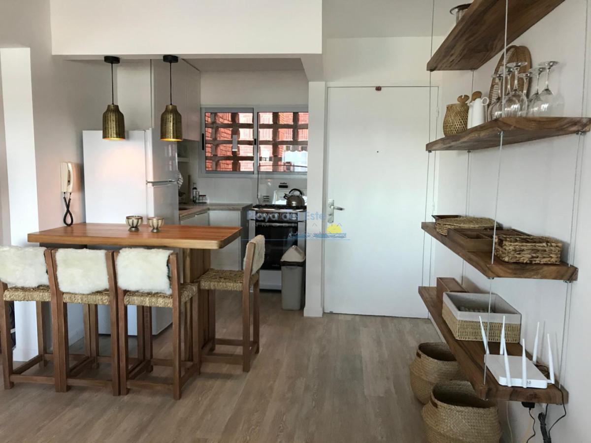 Foto de Apartamento en alquiler anual de 2 dormitorios en Punta del este, imagen 5