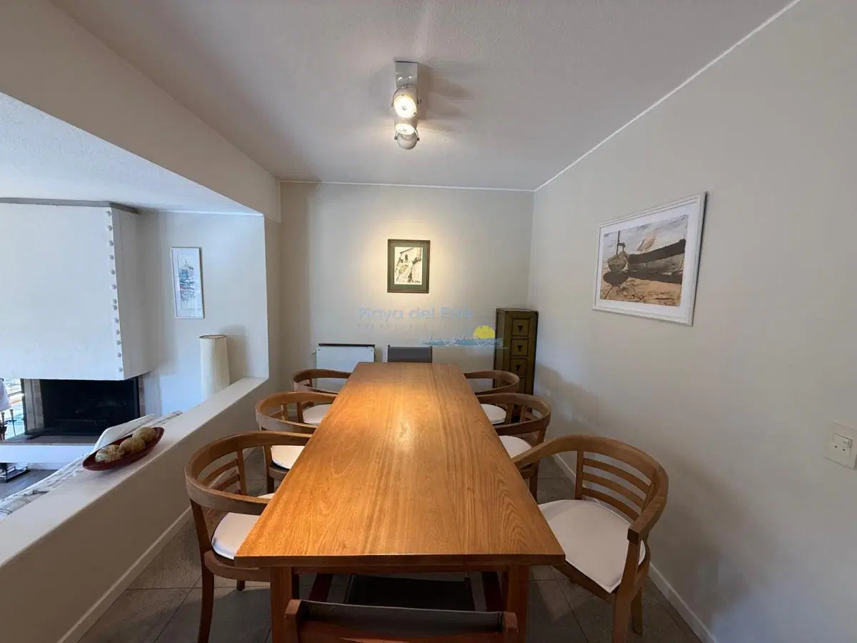 Apartamento en Peninsula, 3 dormitorios * 2