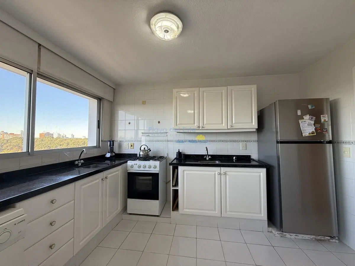 Apartamento en Mansa, 3 dormitorios 3