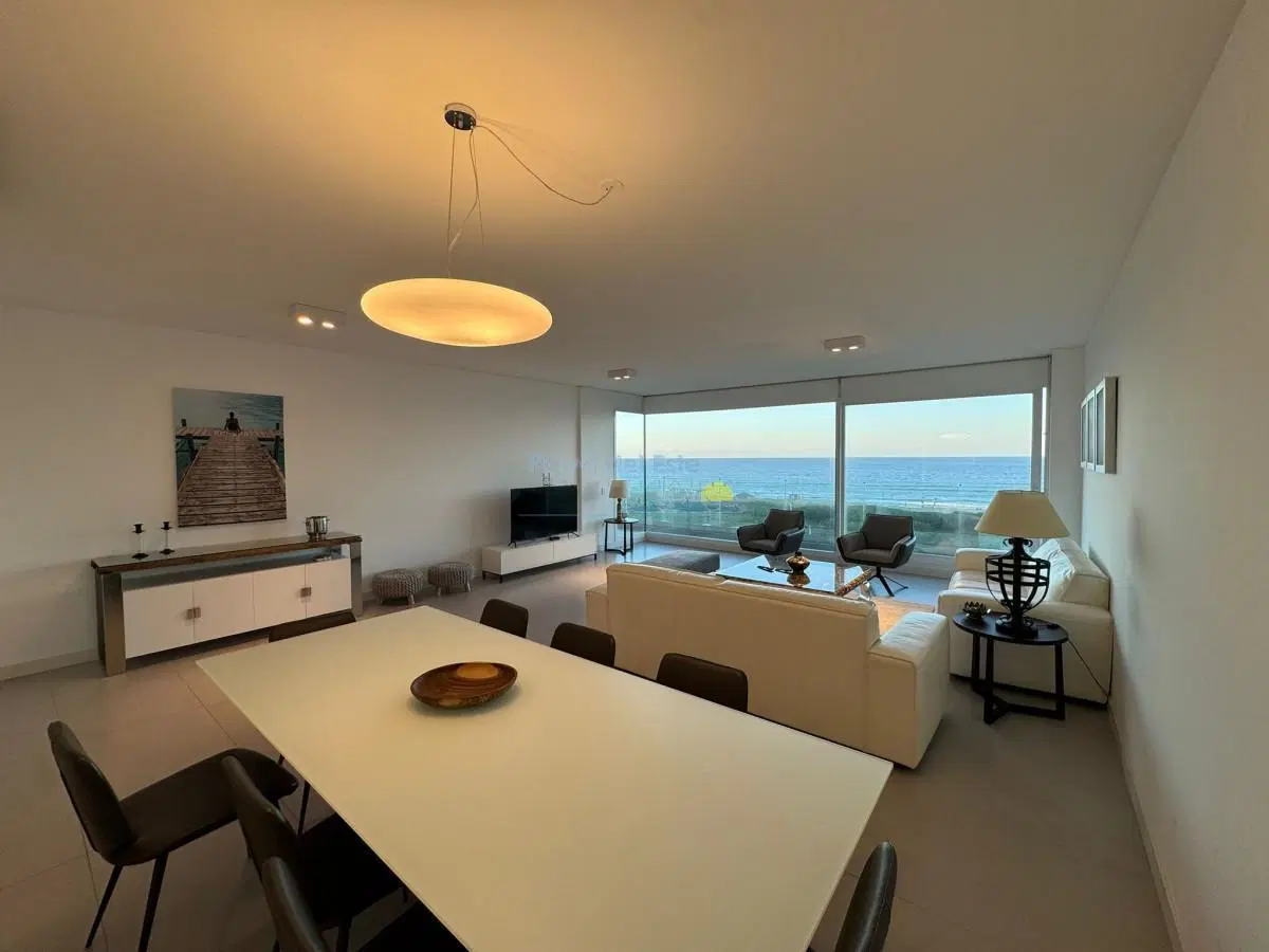 Apartamento en Alquiler temporal en Torre LE PARC , Punta del este , Playa Brava 2