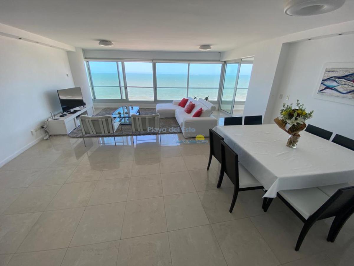 Foto de Departamento en Alquiler 3 dormitorios en Playa Brava , Edificio Le Parc II , Punta del este, imagen 2
