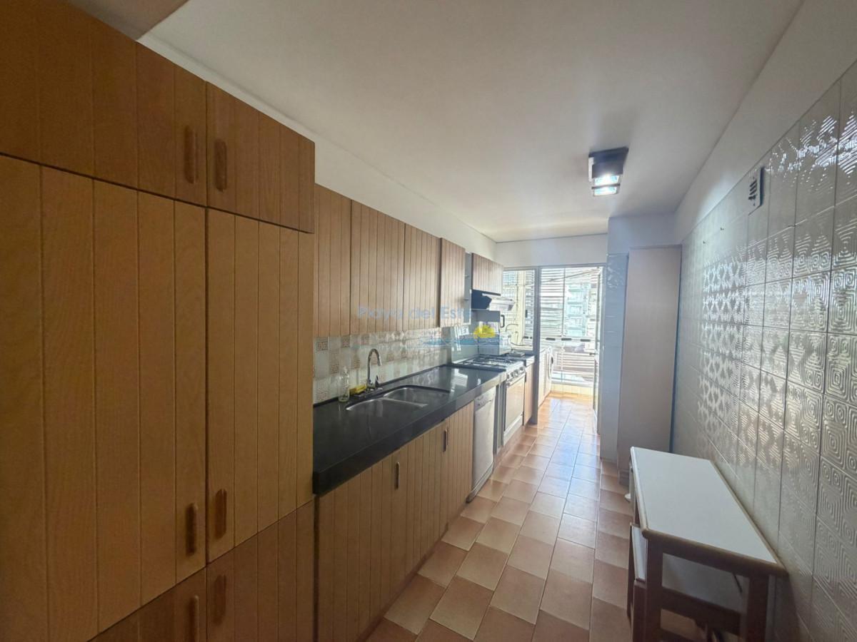 Foto de Apartamento de 3 dormitorios en alquiler anual e invernal en Punta del, imagen 5