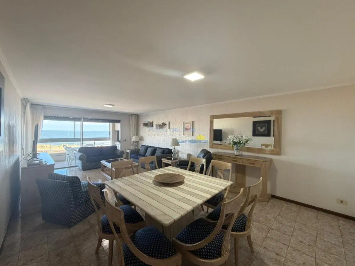 Apartamento de 3 dormitorios en alquiler anual e invernal , Punta del este 3