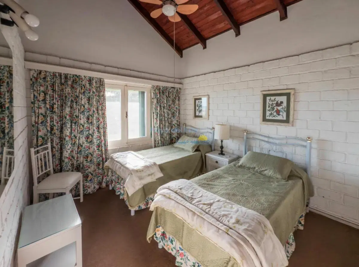 CASA EN ALQUILER DE TEMPORADA EN PUNTA DEL ESTE , PLAYA MANSA 5