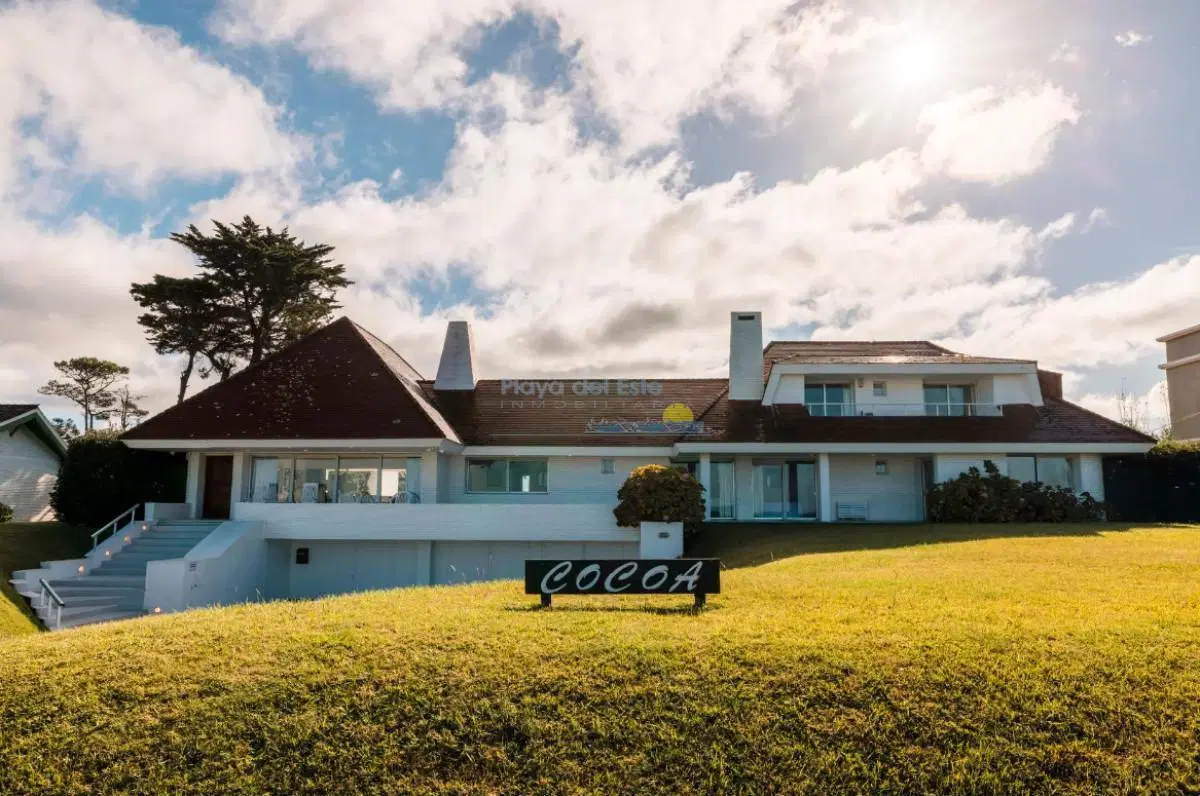 CASA EN ALQUILER DE TEMPORADA EN PUNTA DEL ESTE , PLAYA MANSA 3