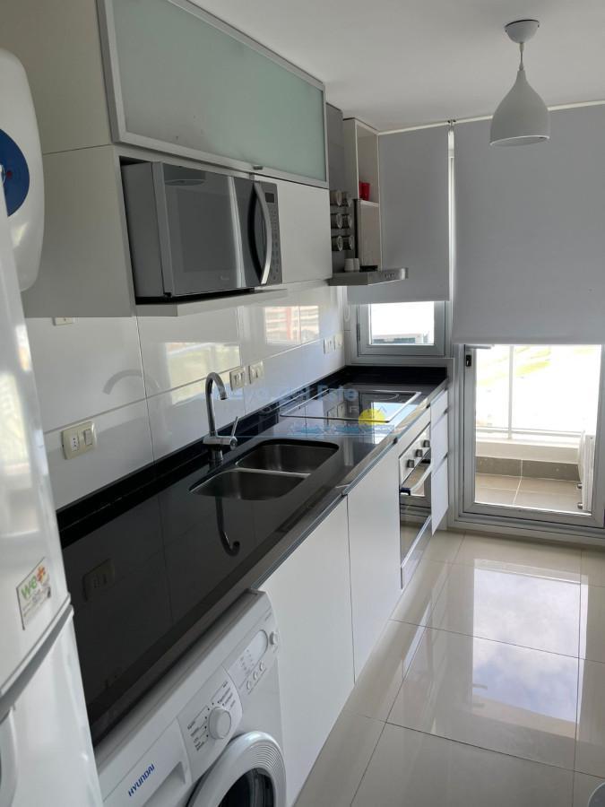 Foto de Apartamento en Alquiler de 2 dormitorios en Punta del este , Playa, imagen 2