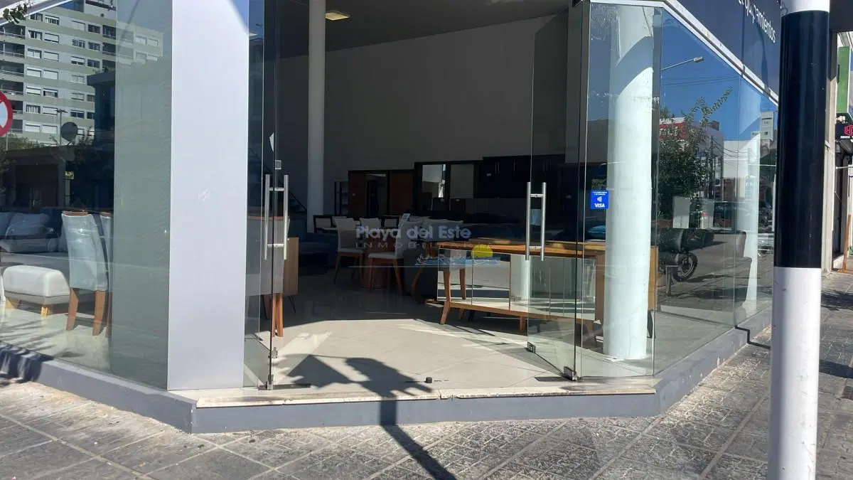 Local comercial en Venta en el Centro de Maldonado 5