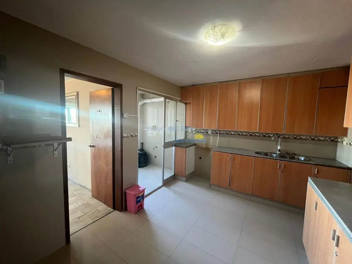 Apartamento en Venta de 3 dormitorios en Av. Roosevelt , Punta del este 5