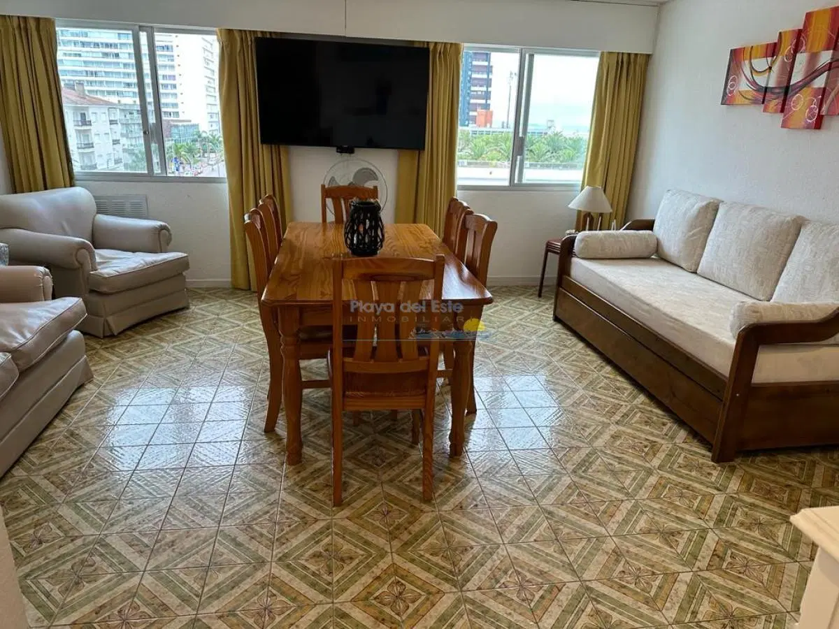Apartamento en Venta de 1 dormitorio y medio en Punta del este , Playa Mansa , Torre Verona , Gorler 5