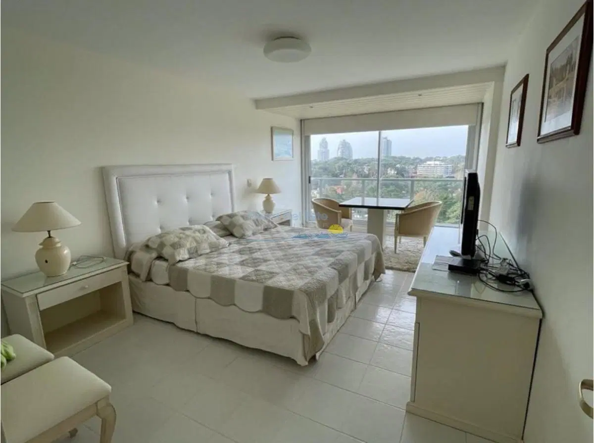 Apartamento en Venta de 3 dormitorios en Punta del este , Torre Wilson , Playa Mansa 3