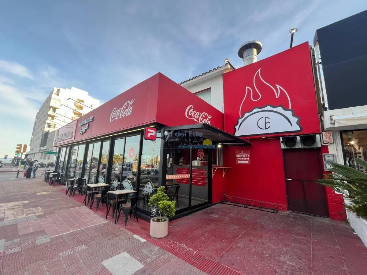 Local Comercial en Punta del este , Península 4