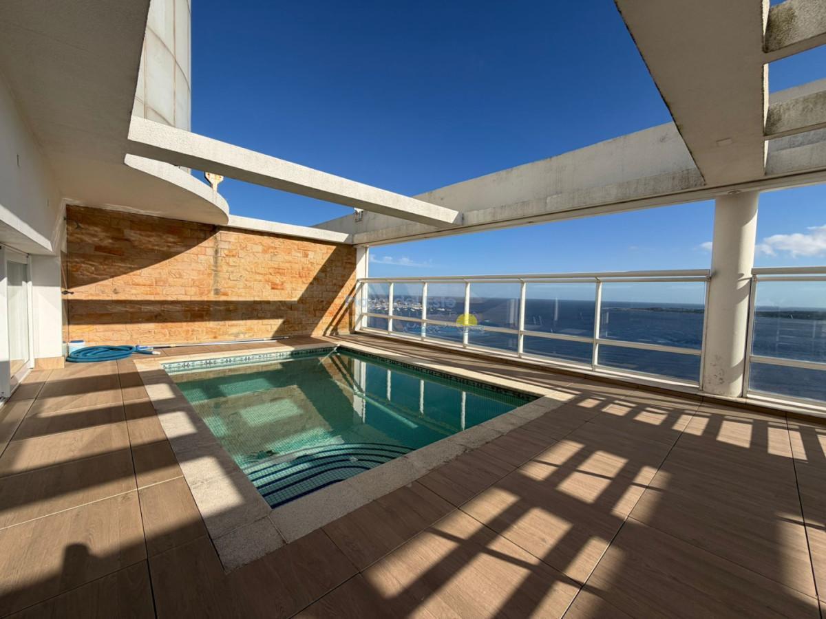 Foto de Penthouse en Venta en Torre Millenium , Pernera linea de Playa Mansa, imagen 5