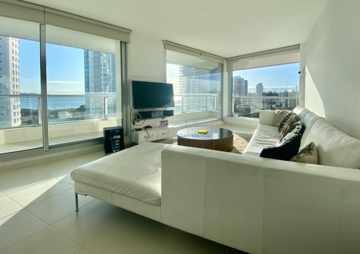 Foto de Apartamento 3 dormitorios en Playa Mansa Punta del Este, imagen 2