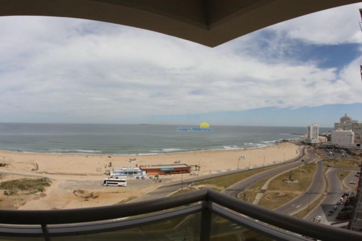 Foto de Apartamento en Alquiler de 3 dormitorios en Punta del este , Torre, imagen 5