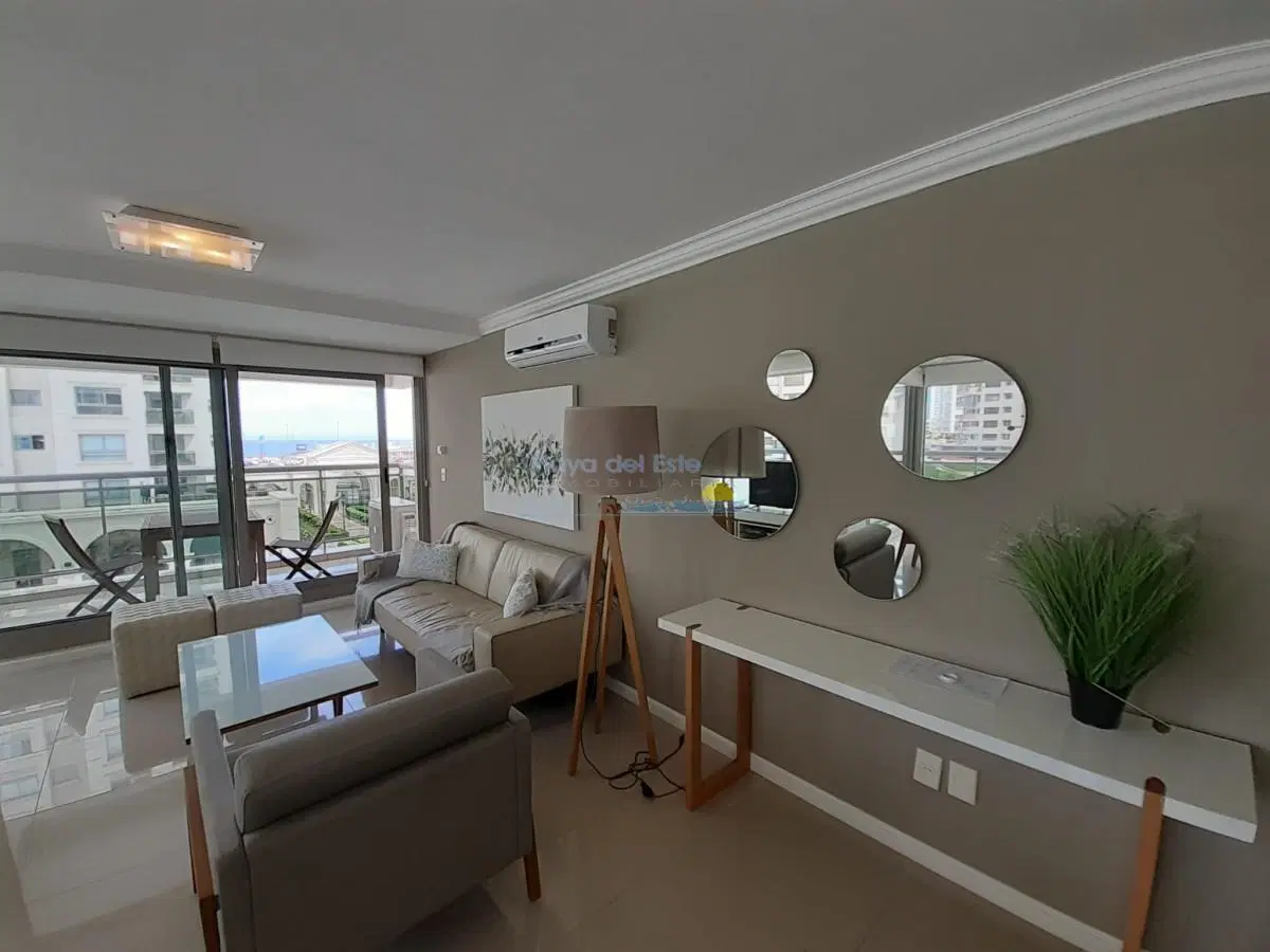 Apartamento de 2 dormitorios en Torre Imperiale , Punta del este , Playa Brava 8