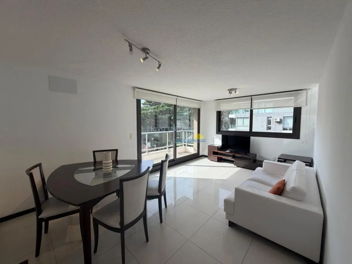 Apartamento en venta de 2 dormitorios en Punta del este , Roosevelt , Edificio Stradivarius 1