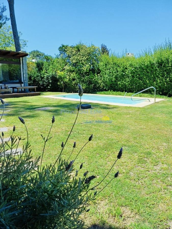 Foto de Casa de 3 Dormitorios en Montoya - Punta del Este, imagen 2