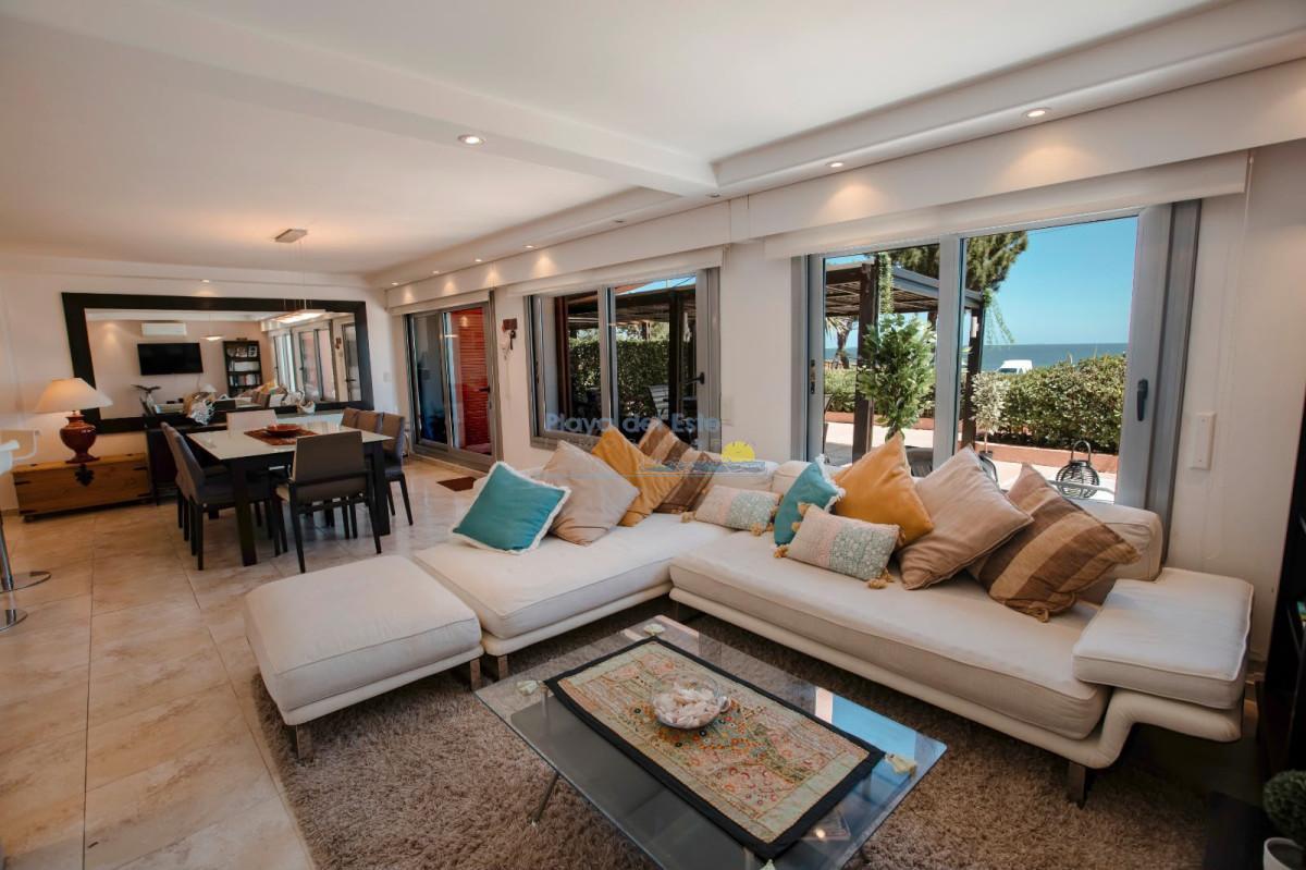 Foto de Apartamento en primera línea con vista y piscina propia, imagen 2