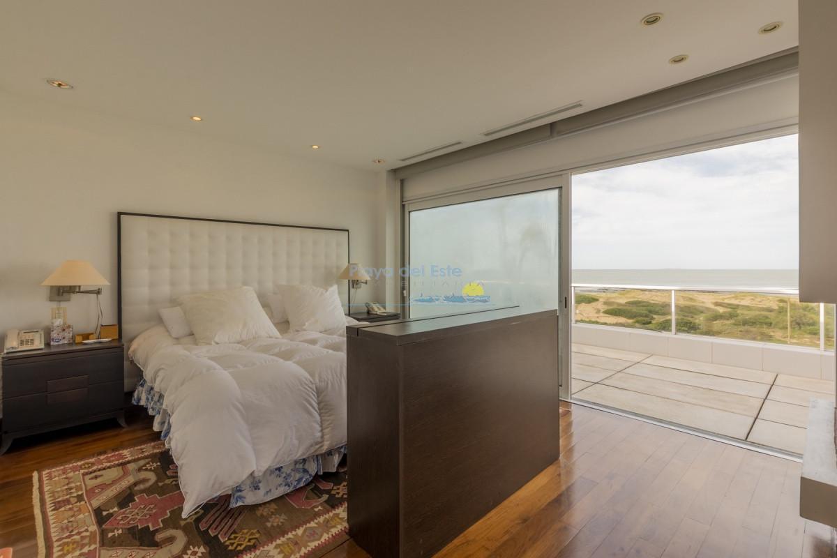 Foto de VENTA PENT-HOUSE FRENTE AL MAR 5 DORMITORIOS + LOFT, imagen 3