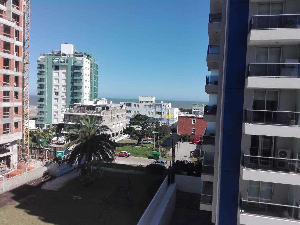 Foto de Apartamento de 2 dormitorio en alquiler temporal en Punta del este, imagen 3