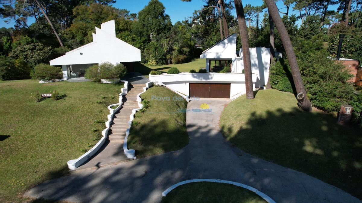 Foto de Casa en venta en Lugano, Punta del este, 3 dormitorios y dependencia, imagen 2