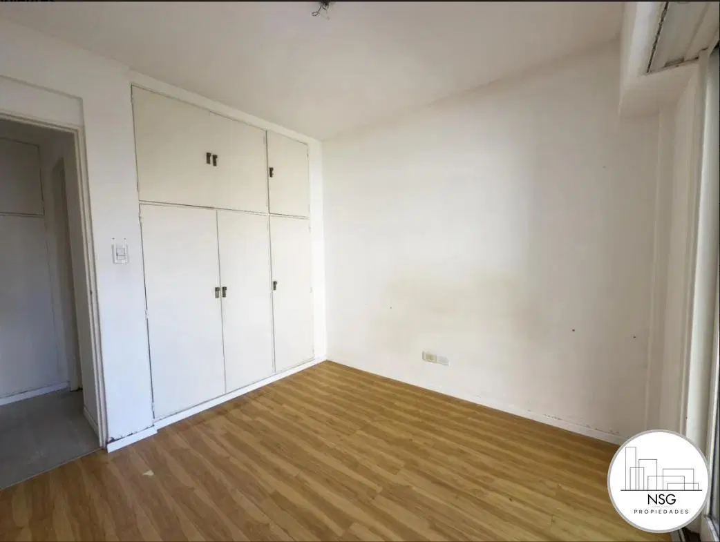 3 Ambientes Reciclado con Amplio Balcón Corrido y Seguridad 24 hs 5