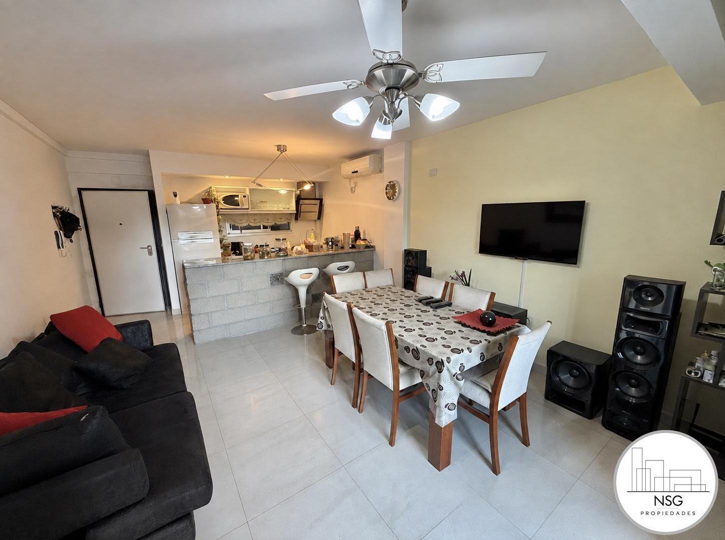 Foto de Departamento 2 Ambientes con Balcón y Cochera Cubierta | Núñez, imagen 1